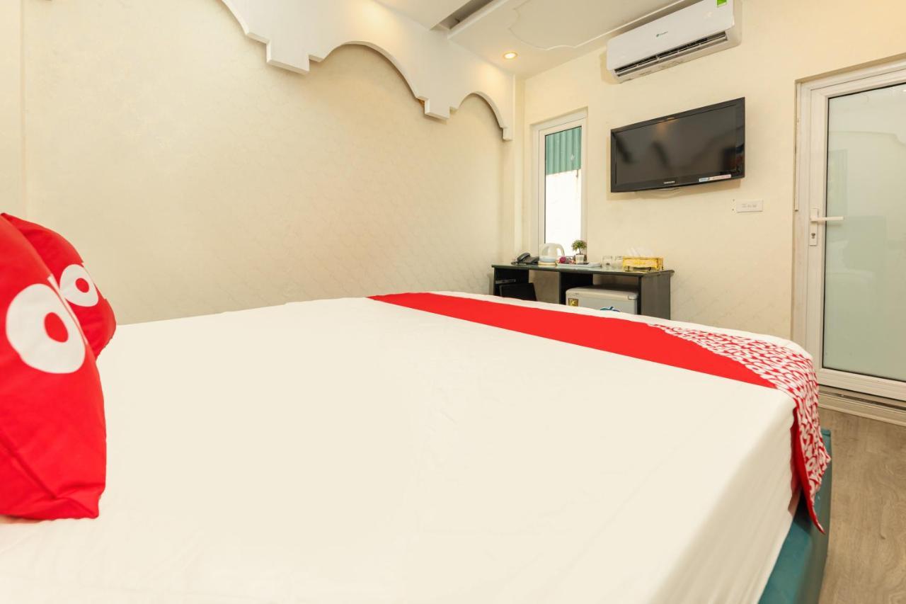 Oyo 709 Seoul Hotel Hanoi Bagian luar foto